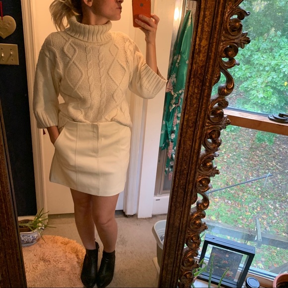 Zara Cable Knit Turtleneck boxy crop sweater Med - Picture 9 of 16